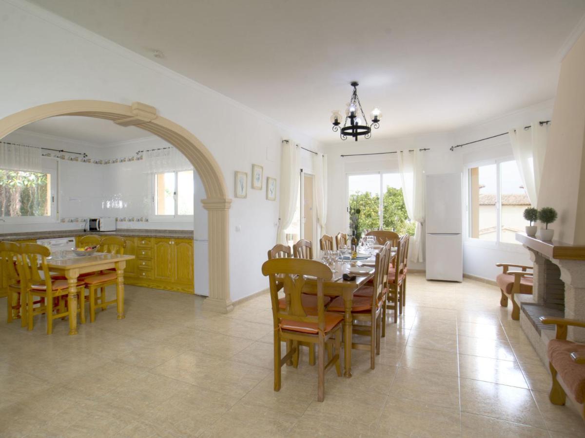 קלפה Villa Liriopadel By Interhome מראה חיצוני תמונה